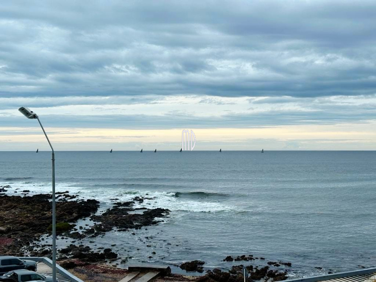 Apartamento ID.7830 - Muy lindo apartamento en Punta Vapor frente al mar. REF(7830) 