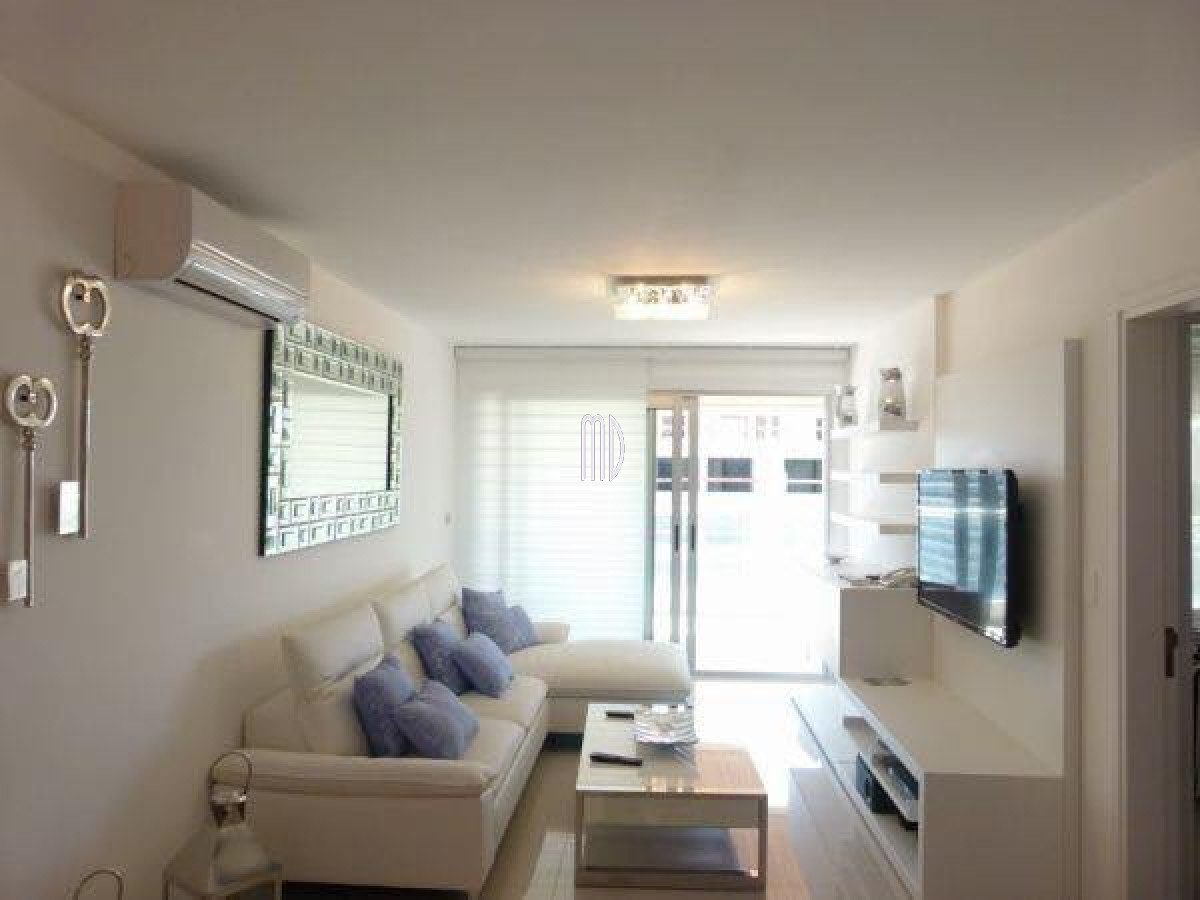 Apartamento ID.5780 - HERMOSO DEPTO EN EXCELENTE UBICACIÓNCON TODOS LOS SERVICIOS. REF:5780