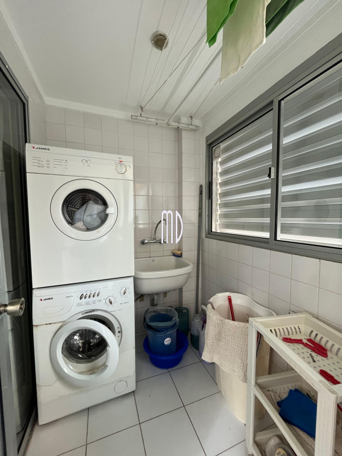 Apartamento ID.8277 - Apartamento frente a la playa Brava. Ref (8277)