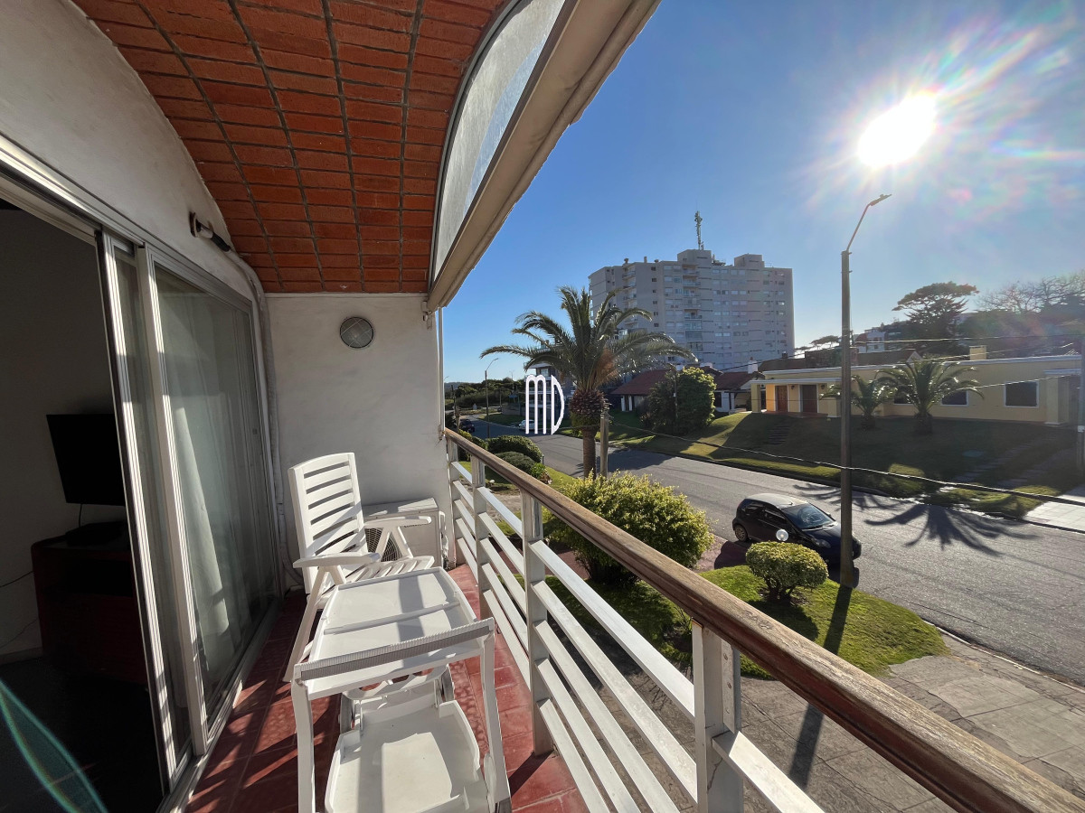 HERMOSO DEPTO A PASITOS DEL MAR. REF: 5862 - IMD5862A