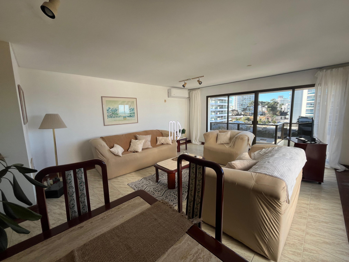 Aidy Grill - GoPunta - Portal Inmobiliario de Punta del Este - Maldonado