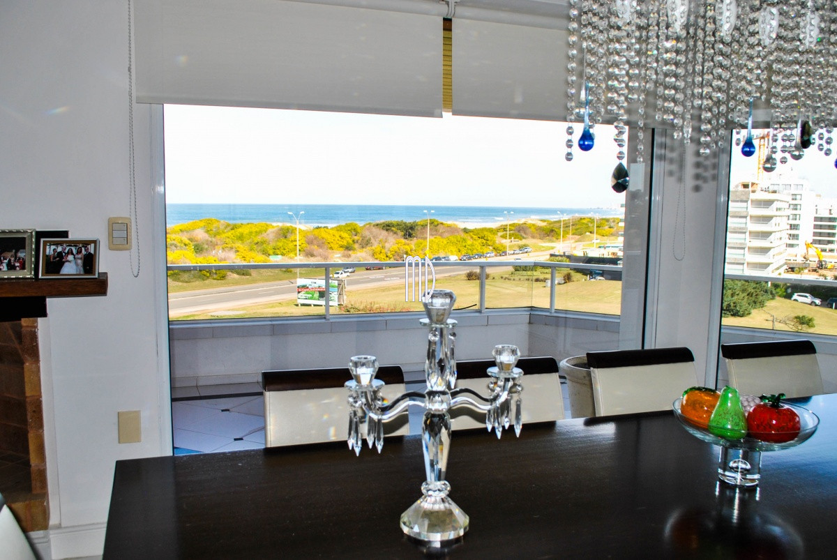 Apartamento ID.7061 - Espectacular penthouse en la brava primera linea 6 dormitorios. REF:7061
