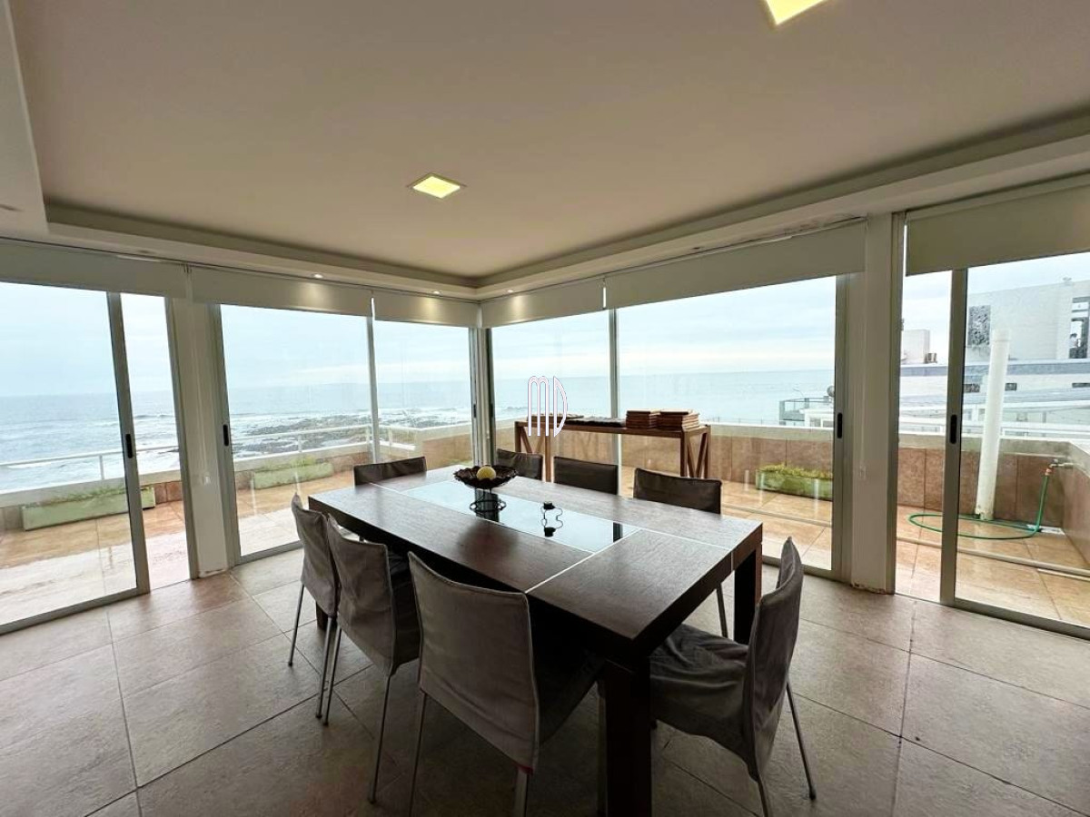 Apartamento ID.7830 - Muy lindo apartamento en Punta Vapor frente al mar. REF(7830) 