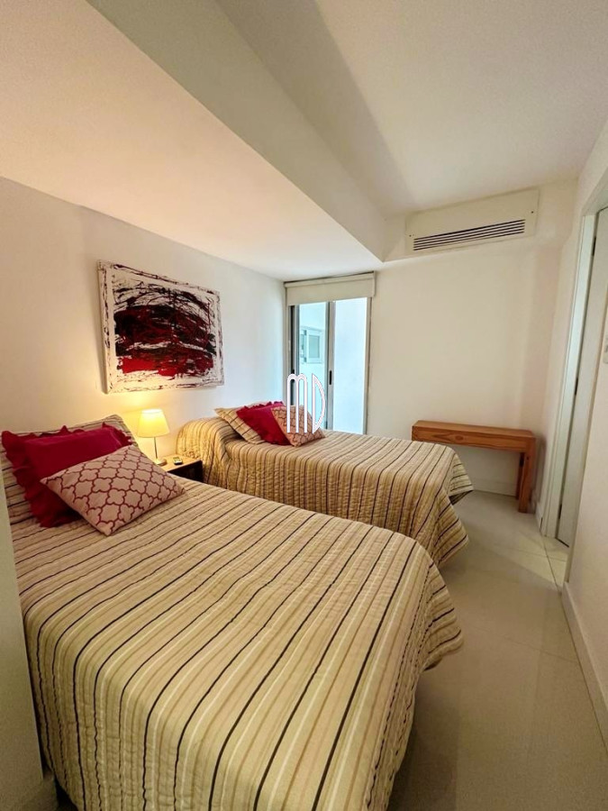 Apartamento ID.7830 - Muy lindo apartamento en Punta Vapor frente al mar. REF(7830) 