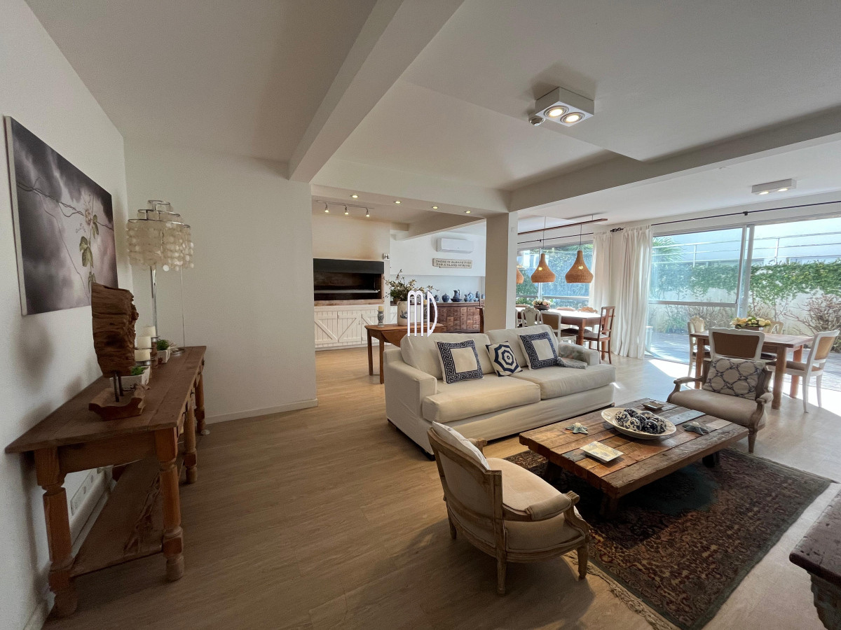 Brava - GoPunta - Portal Inmobiliario de Punta del Este - Maldonado