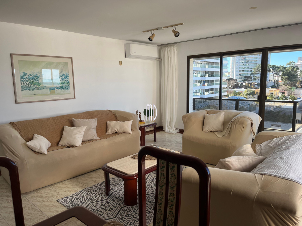 Aidy Grill - GoPunta - Portal Inmobiliario de Punta del Este - Maldonado