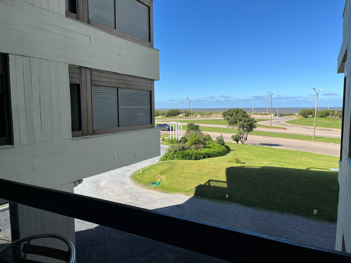 Apartamento ID.5897 - Hermoso apartamento primera linea a la playa, parada 6 de la brava