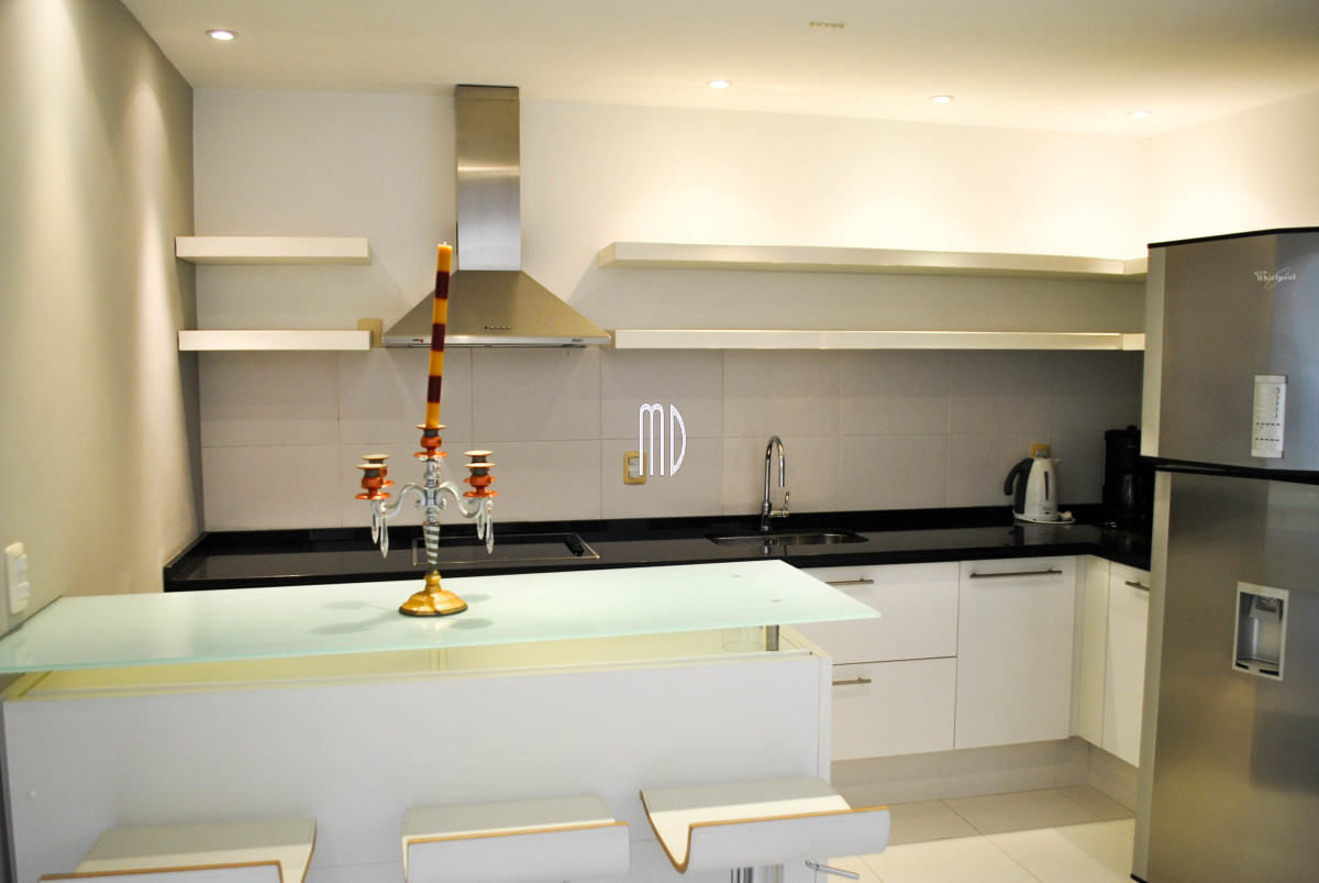 Apartamento ID.7061 - Espectacular penthouse en la brava primera linea 6 dormitorios. REF:7061