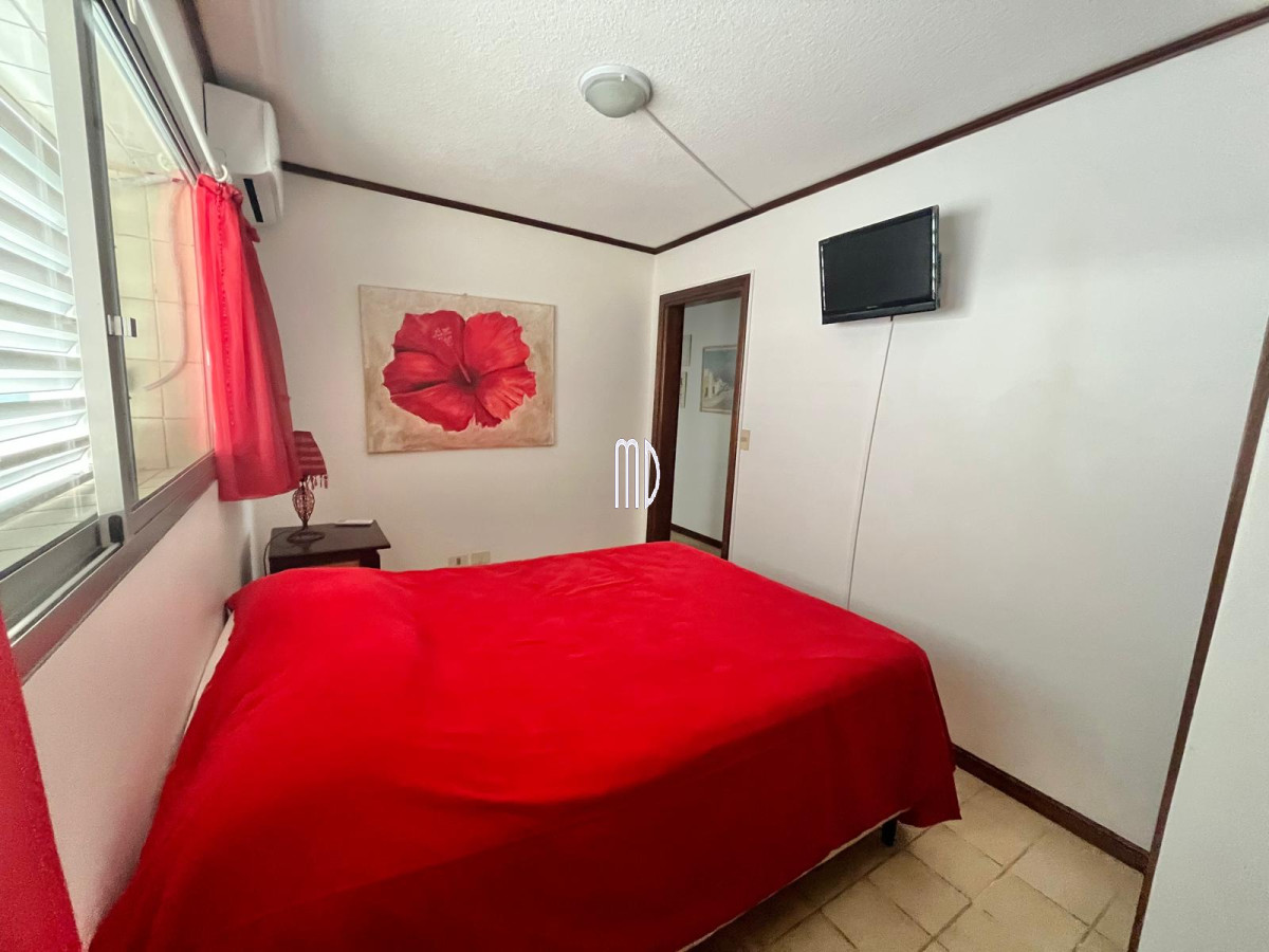 Apartamento ID.6303 - Exclusivo Penthouse en Península con Vista Panorámica al Mar. REF: 6303