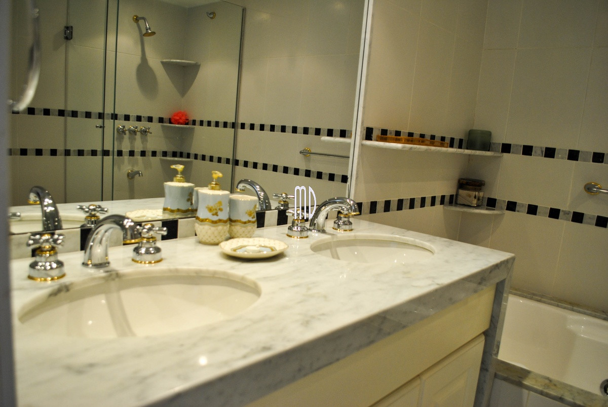 Apartamento ID.7061 - Espectacular penthouse en la brava primera linea 6 dormitorios. REF:7061