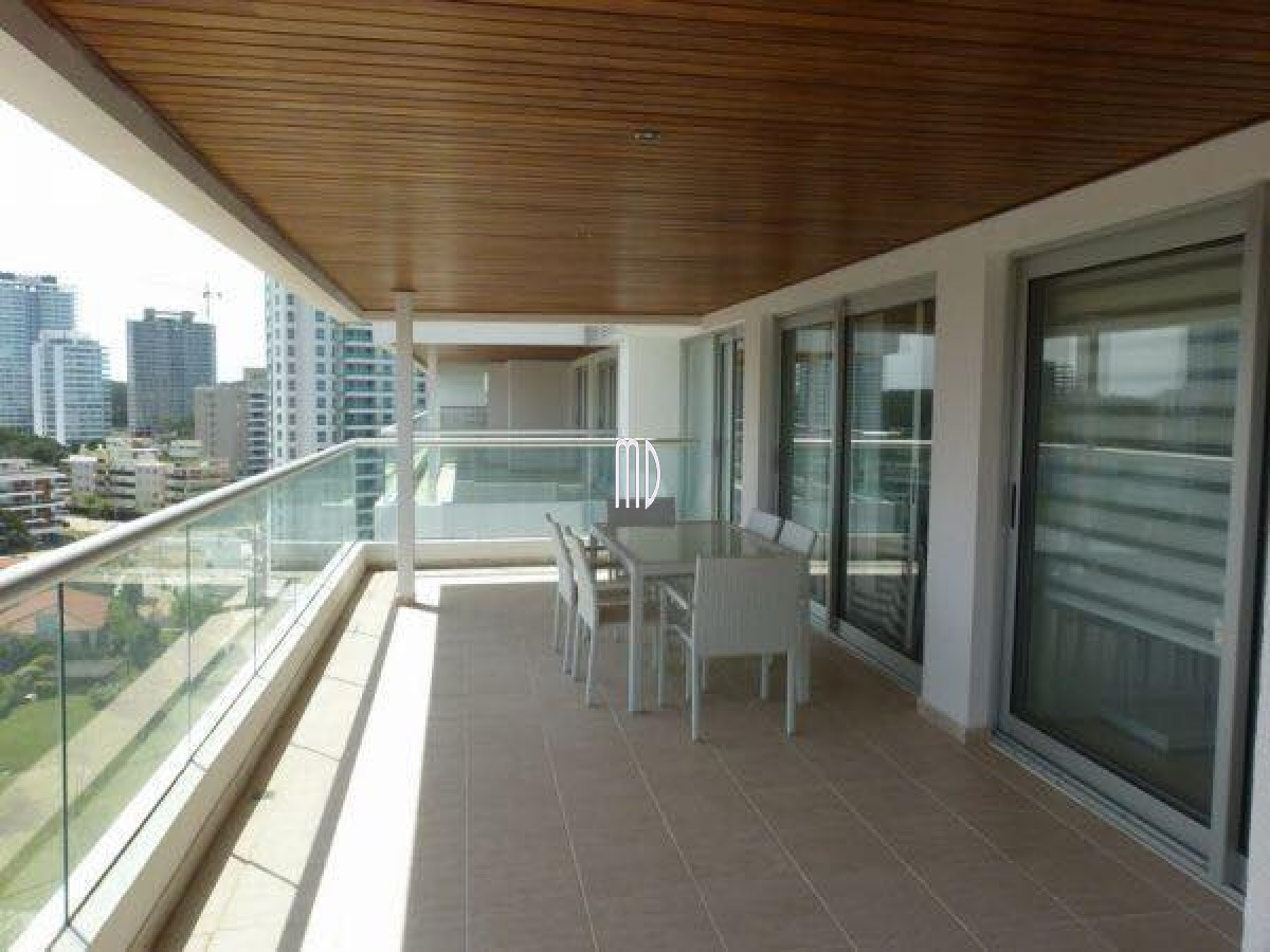 Apartamento ID.5780 - HERMOSO DEPTO EN EXCELENTE UBICACIÓNCON TODOS LOS SERVICIOS. REF:5780