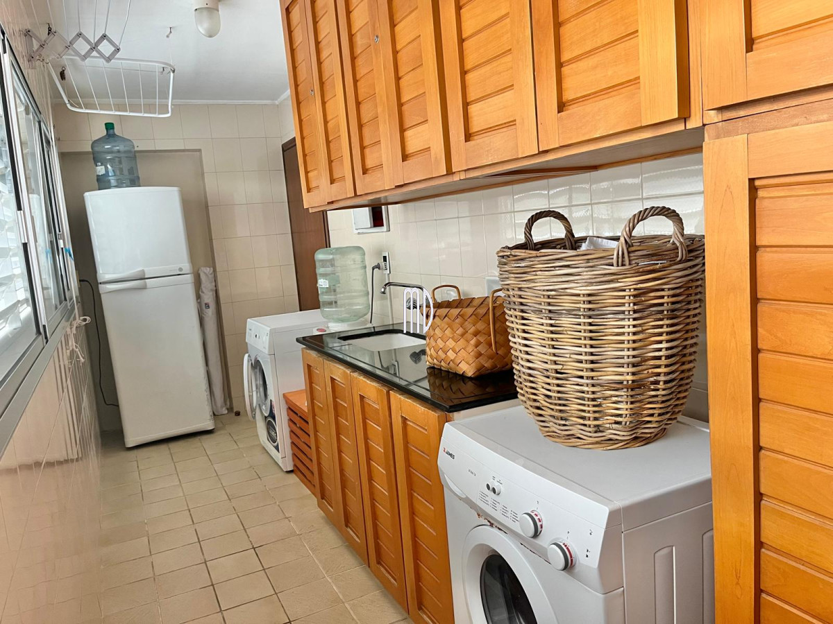 Apartamento ID.6303 - Exclusivo Penthouse en Península con Vista Panorámica al Mar. REF: 6303