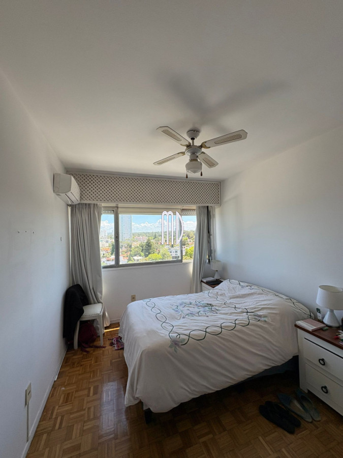 Apartamento ID.8855 - Alquiler de Verano en La Mansa - Departamento con Vista, Garaje y Amenities. REF(8855)