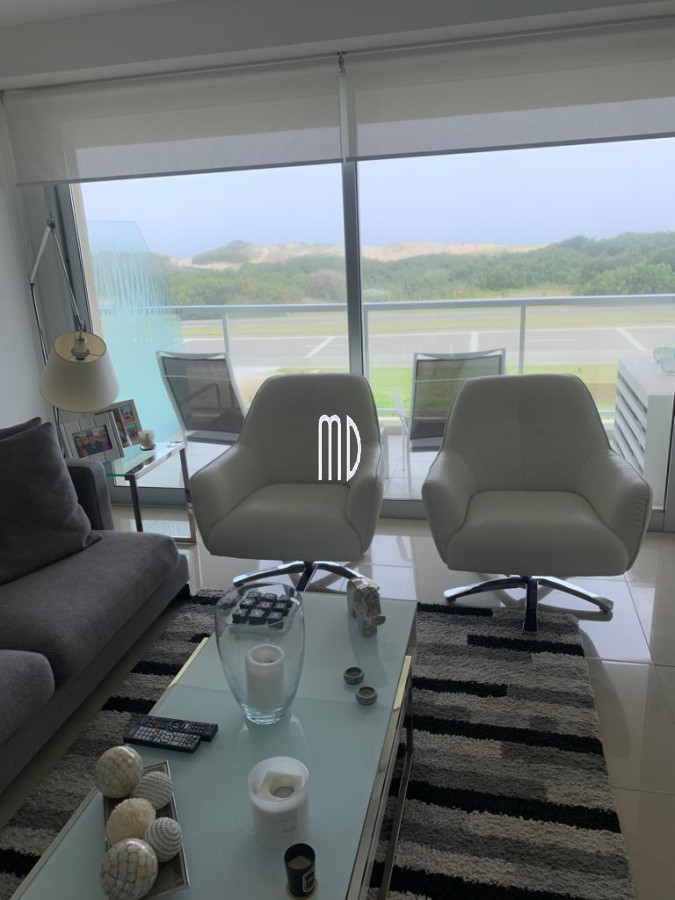 HERMOSO APTO CON VISTA AL MAR. REF 8049 - IMD8049A