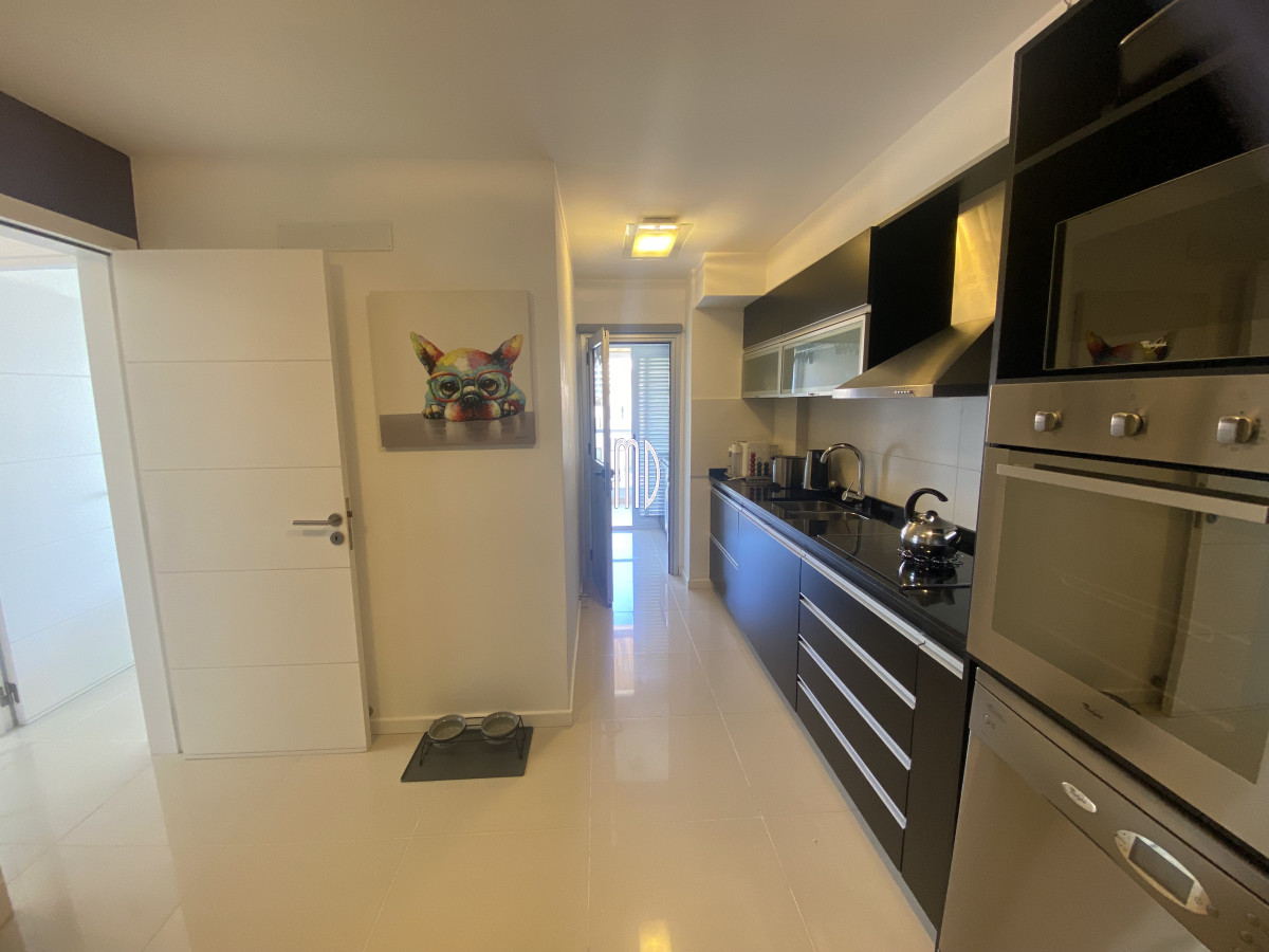 Apartamento ID.8527 - Apartamento en Punta del Este, Brava