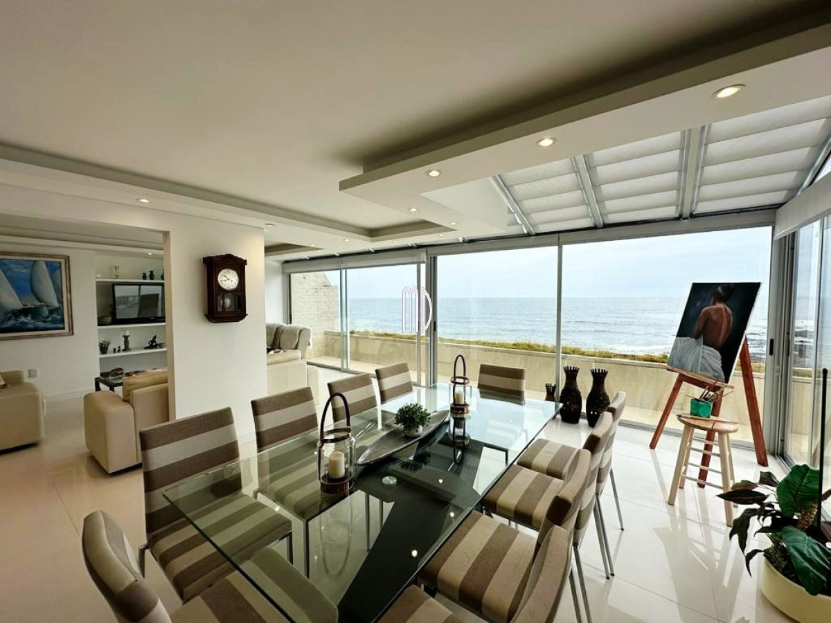Apartamento ID.7830 - Muy lindo apartamento en Punta Vapor frente al mar. REF(7830) 