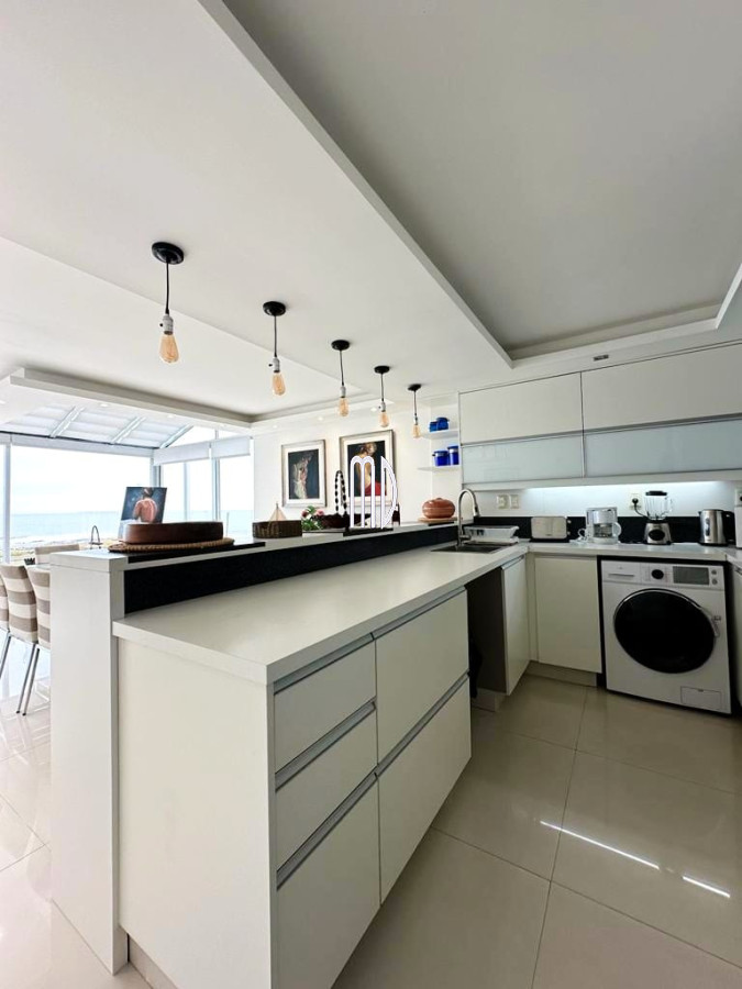 Apartamento ID.7830 - Muy lindo apartamento en Punta Vapor frente al mar. REF(7830) 