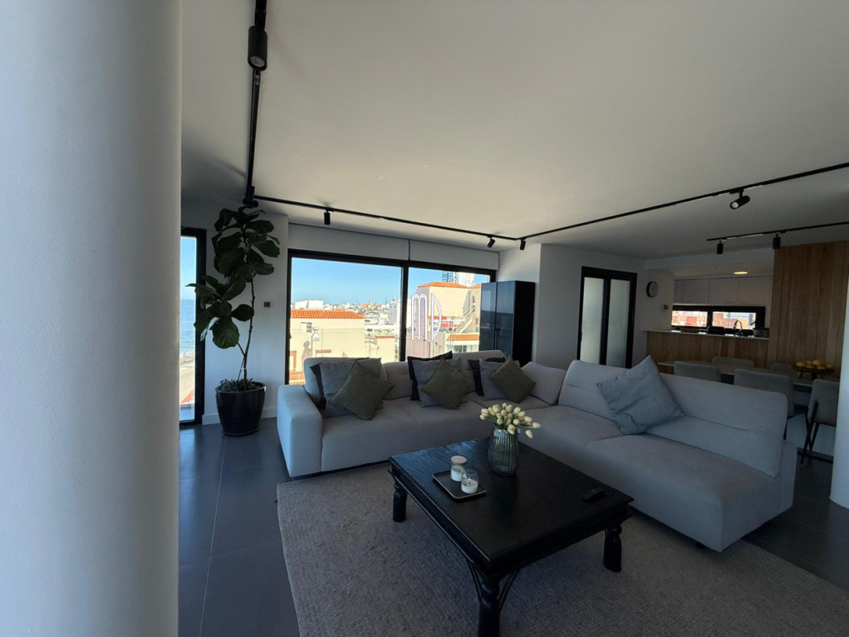 Apartamento ID.9150 - Penthouse frente al mar con terraza exclusiva, jacuzzi y vista única en Península 🌊