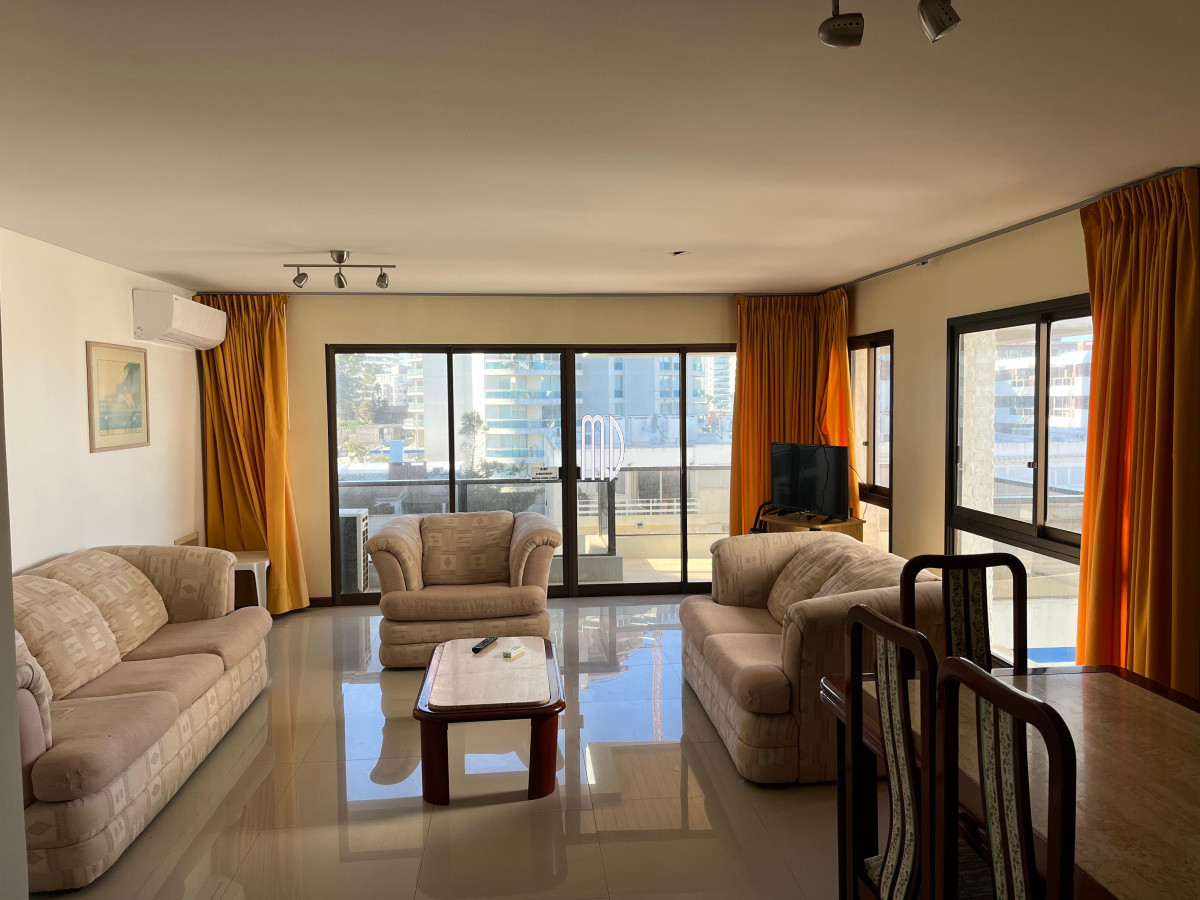 Aidy Grill - GoPunta - Portal Inmobiliario de Punta del Este - Maldonado