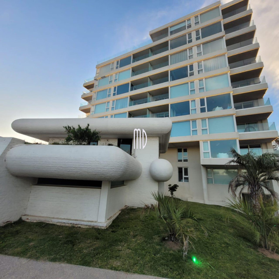 Apartamento ID.8804 - Hermoso y espacioso apartamento en Poseidón Laguna. REF(8804) 