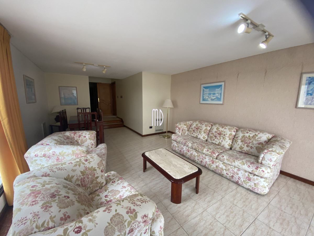 Aidy Grill - GoPunta - Portal Inmobiliario de Punta del Este - Maldonado