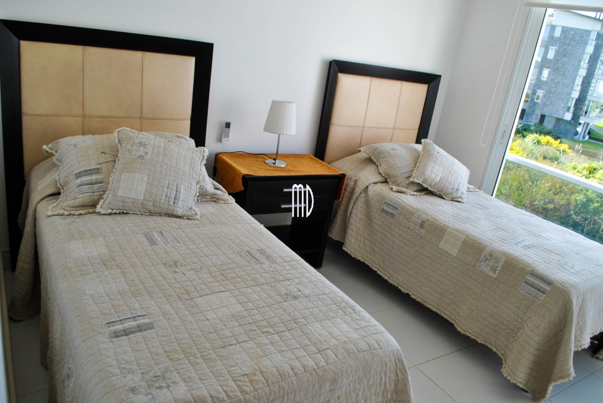 Apartamento ID.7060 - Hermoso apartamento frente al mar en la brava ref: 7060