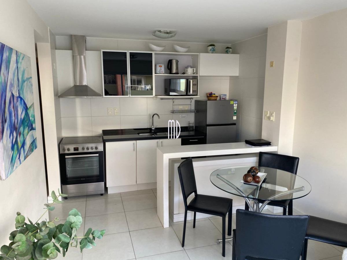 Apartamento ID.8151 - MUY LINDO APTO EN PENINSULA. REF: 8151