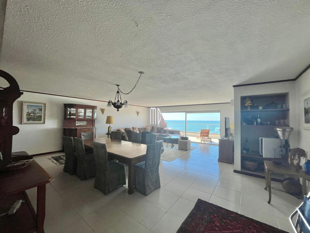 Apartamento ID.6303 - Exclusivo Penthouse en Península con Vista Panorámica al Mar. REF: 6303