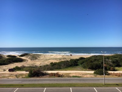 Muy lindo pent-house con vista al mar