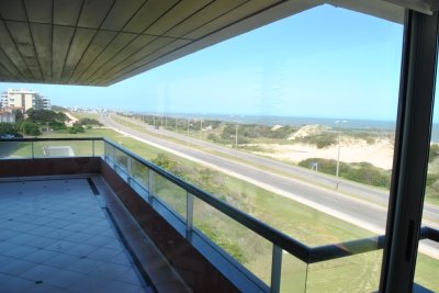 Espectacular departamento frente al mar. REF:7211