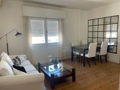 Apartamento de 1 Dormitorio en Alquiler Anual - Excelente Ubicación en Península, Punta del Este. REF: 8177