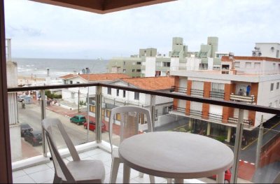 Hermoso apartamento en Península, con vista al mar. REF:5772