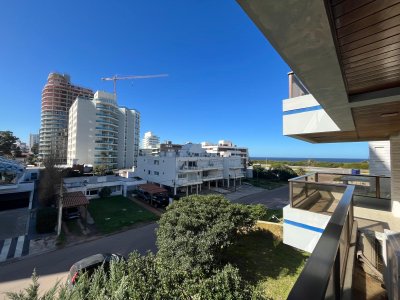 Espectacular departamento en Parada 6 de Playa Brava Reff: 8264