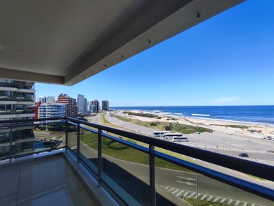 Espectacular apartamento con inmejorable vista al mar
