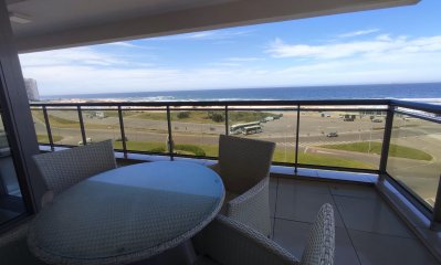 Expectacular departamento en Playa Brava