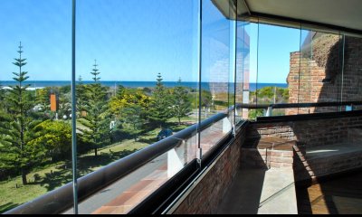 MUY LINDO DEPARTAMENTO EN BRAVA, BALCÓN CON VISTA AL MAR.REF: 7047
