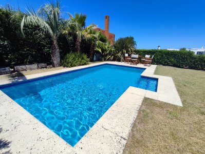 hermosa casa en montoya, a solo pasos de la playa ref.5451 - imd5451c