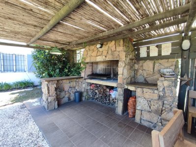 hermosa casa en montoya, a solo pasos de la playa ref.5451 - imd5451c