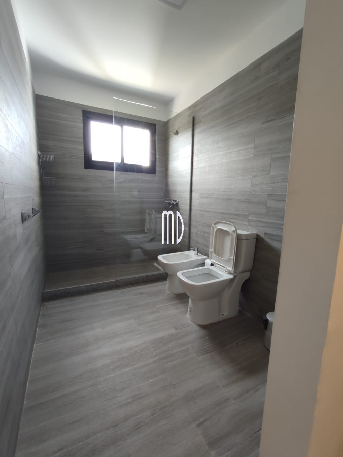 Casa ID.7017 - Hermosa casa en barrio privado de Punta del Este .Ref:7017