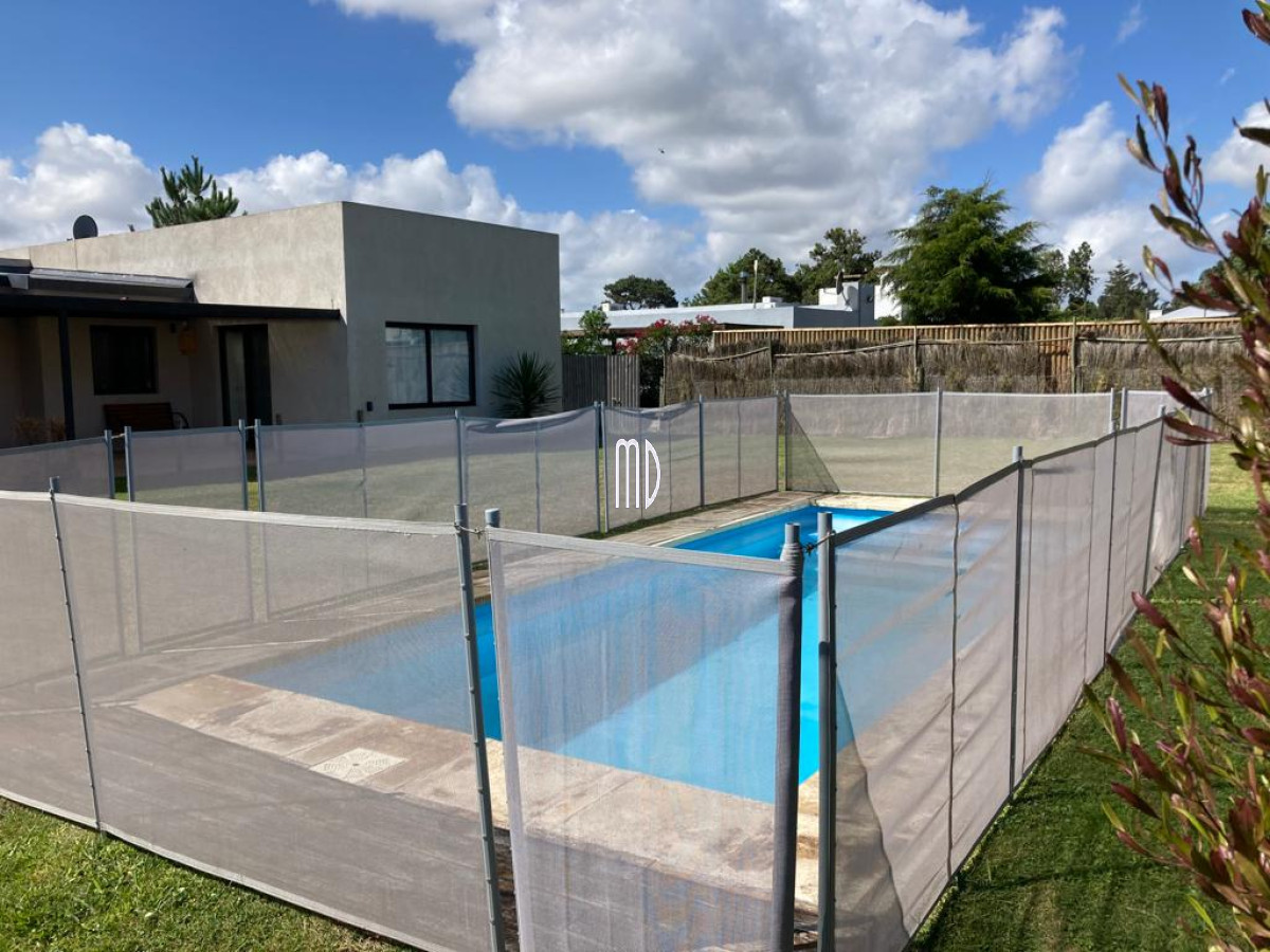 Casa ID.7017 - Hermosa casa en barrio privado de Punta del Este .Ref:7017