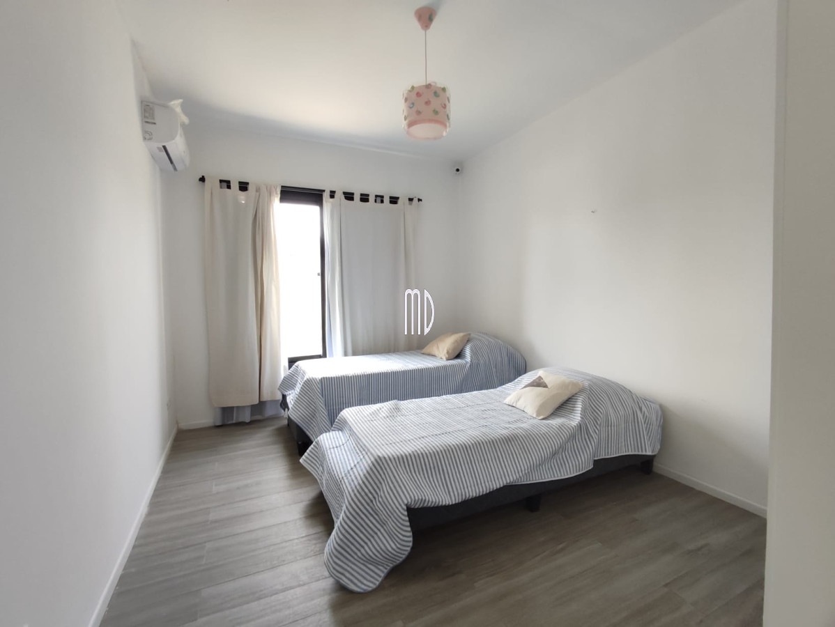 Casa ID.7017 - Hermosa casa en barrio privado de Punta del Este .Ref:7017