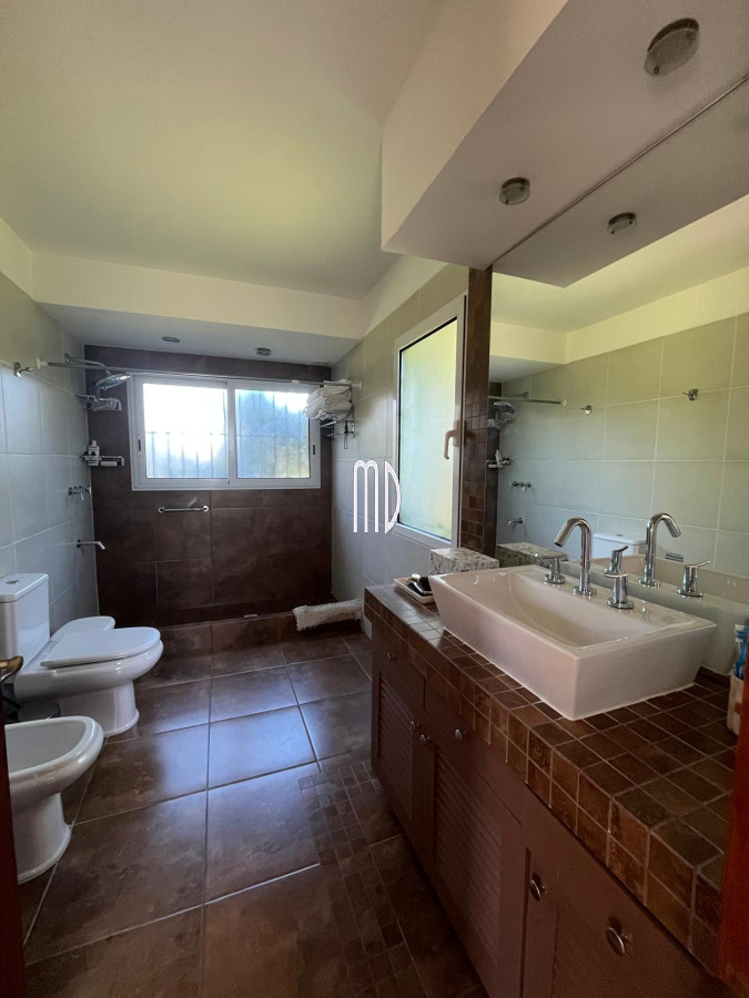Casa ID.8192 - Exclusiva Casa en Venta en Punta Ballena con Vista Panorámica al Mar Ref. 8192
