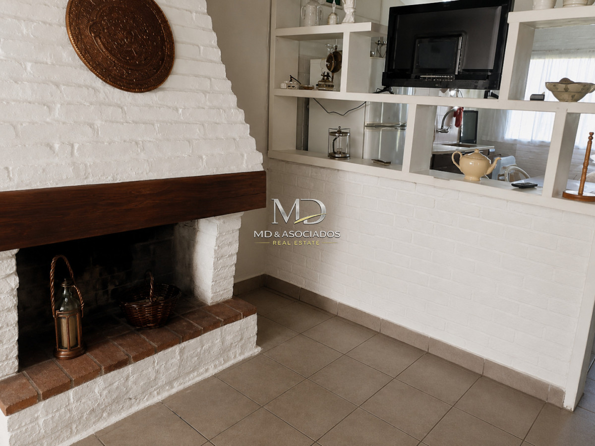 Casa ID.5325 - Muy linda casa con parrillero, cerca de todo.Ref 5325