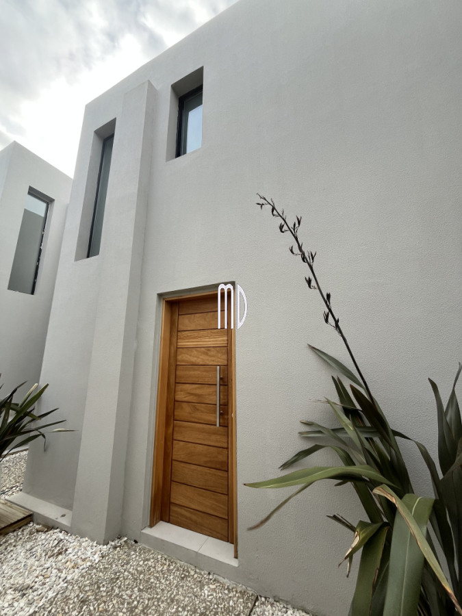 Casa ID.9399 - Encantadora casa en Ecos La Barra - Ideal para vivir o invertir