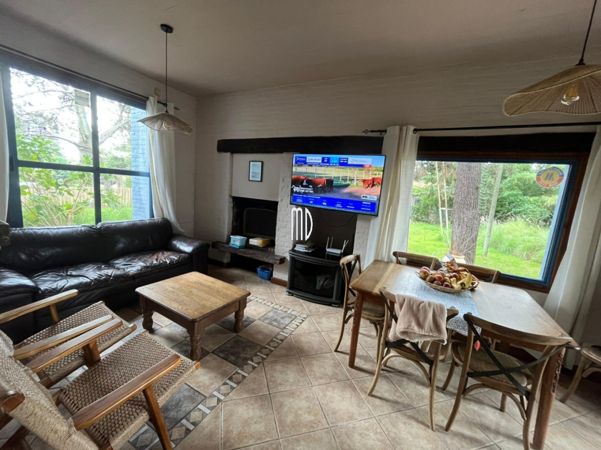 Casa ID.9172 - Casa en venta de 5 dormitorios en Mansa REF:9172