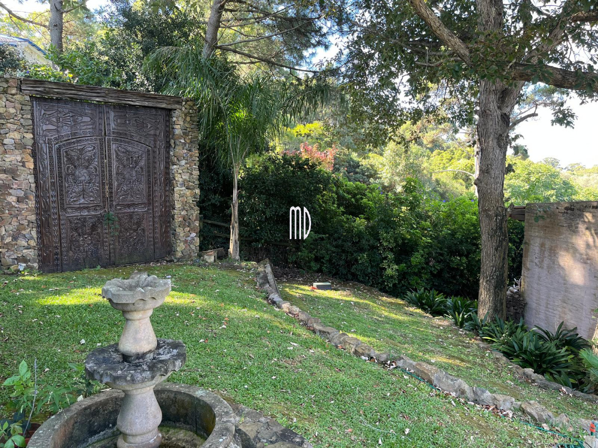 Casa ID.8192 - Exclusiva Casa en Venta en Punta Ballena con Vista Panorámica al Mar Ref. 8192