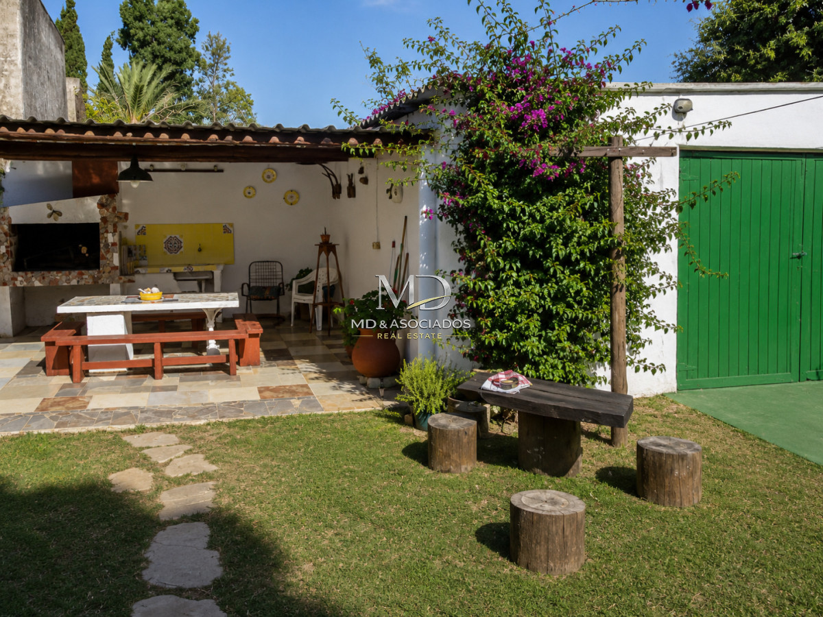 Casa ID.5325 - Muy linda casa con parrillero, cerca de todo.Ref 5325