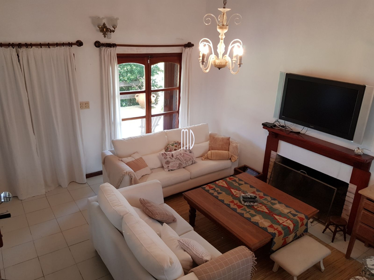 Casa ID.5802 - Preciosa casa a metros de la playa. REF(5802) 