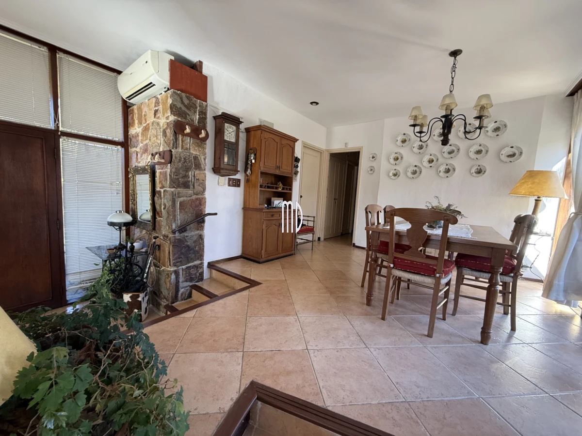 Casa ID.9309 - Excelente Casa en La Mansa a solo 700mts del mar Ref:9309