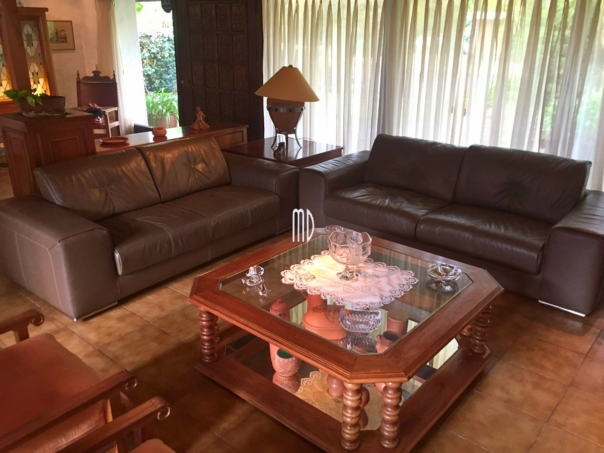 Casa ID.6134 - Espectacular propiedad en Playa Mansa a metros del Mar